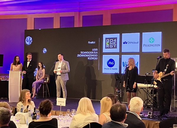 Branża szklarska stawia na zrównoważony rozwój