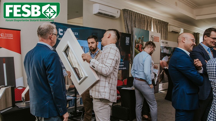 Paneldoor Patronem Strategicznym I Forum Eksporterów Stolarki Budowlanej